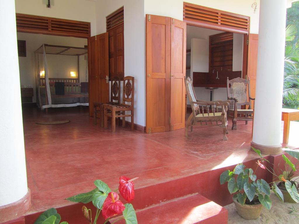 Peacock Land Hotel Tangalle Ruang foto